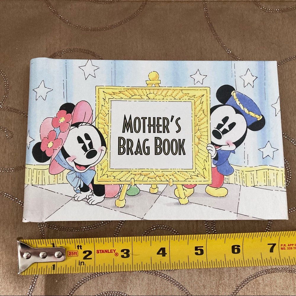 Disney Mickey and Minnie Mouse mothers brag book/ photo album